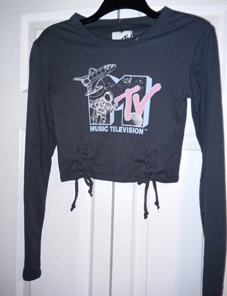 MTV Tops - Nwot Mtv cropped top blue long sleeves. Nwot